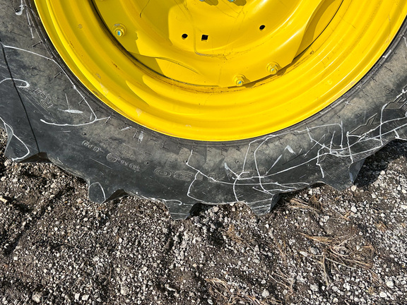 2024 John-Deere 5100E