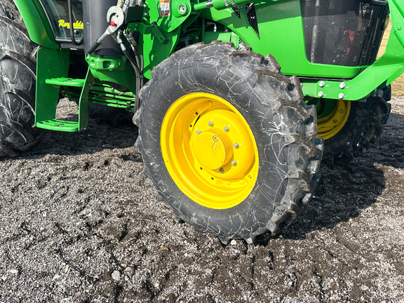 2024 John-Deere 5100E