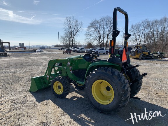 Photo of 2025 John Deere 3032E