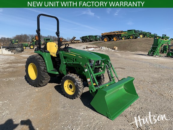Photo of 2025 John Deere 3032E