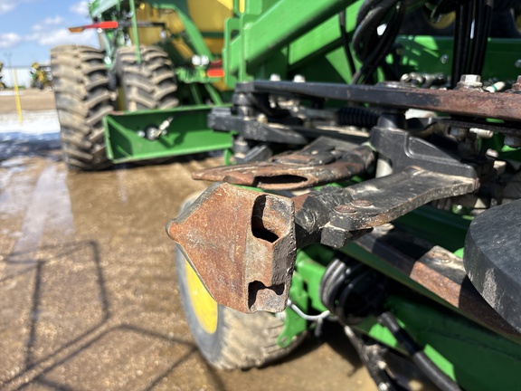 Used 2016 John Deere 1870 Air Drills and Seeders at Horizon Ag & Turf in Lloydminster, AB - Photo20