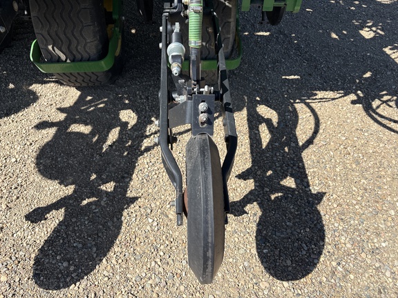 Used 2016 John Deere 1870 Air Drills and Seeders at Horizon Ag & Turf in Lloydminster, AB - Photo12