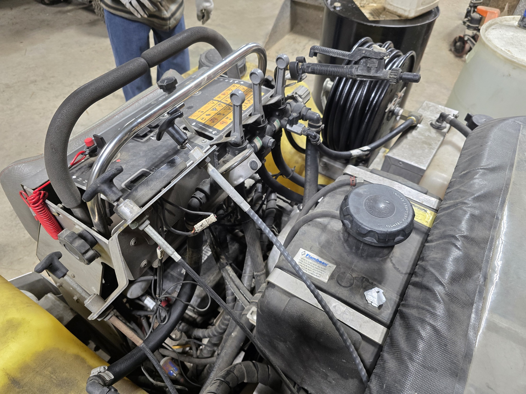 2018 Exmark Z-Spray ZS5260XL Image 11