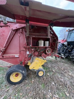 Photo of 2014 New Holland BR7060