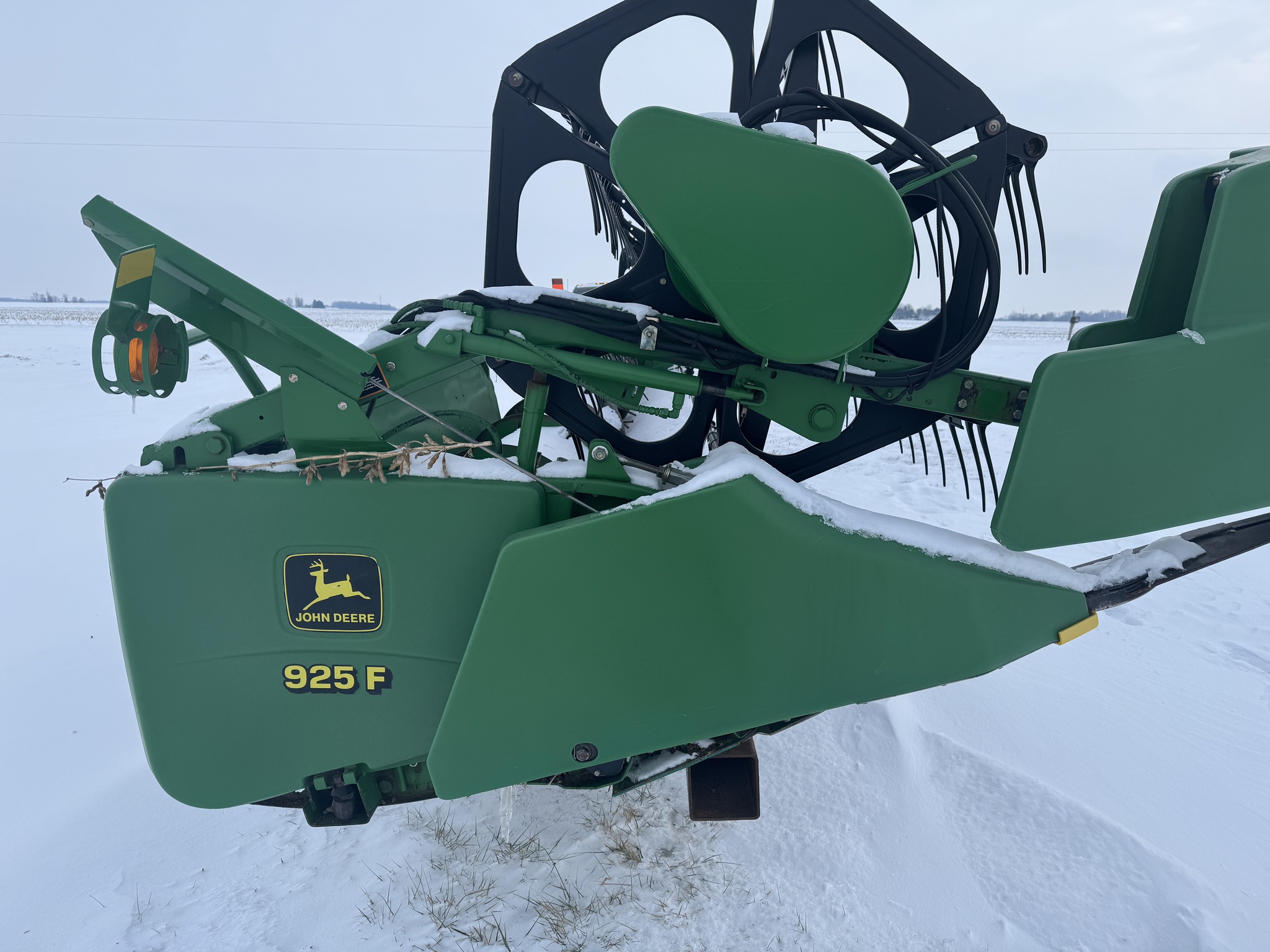 2001 John Deere 925 Image 1