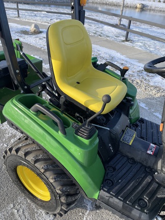 2021 John-Deere 1023E