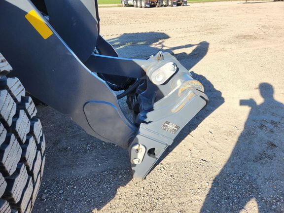 2024 John Deere 524P