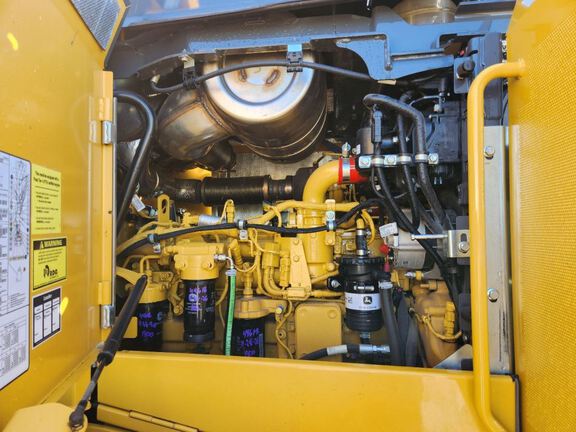 2024 John Deere 524P
