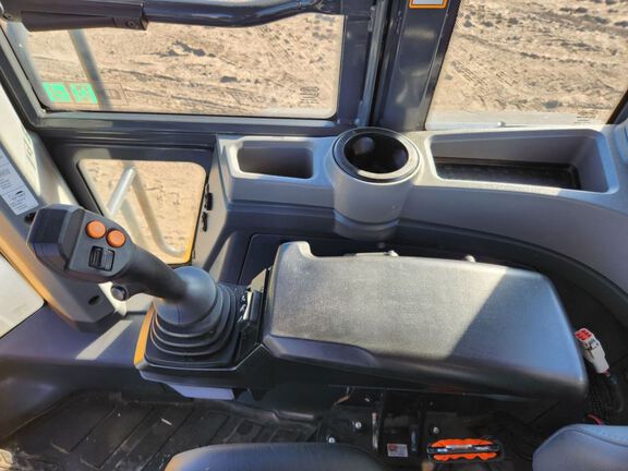 2024 John Deere 524P