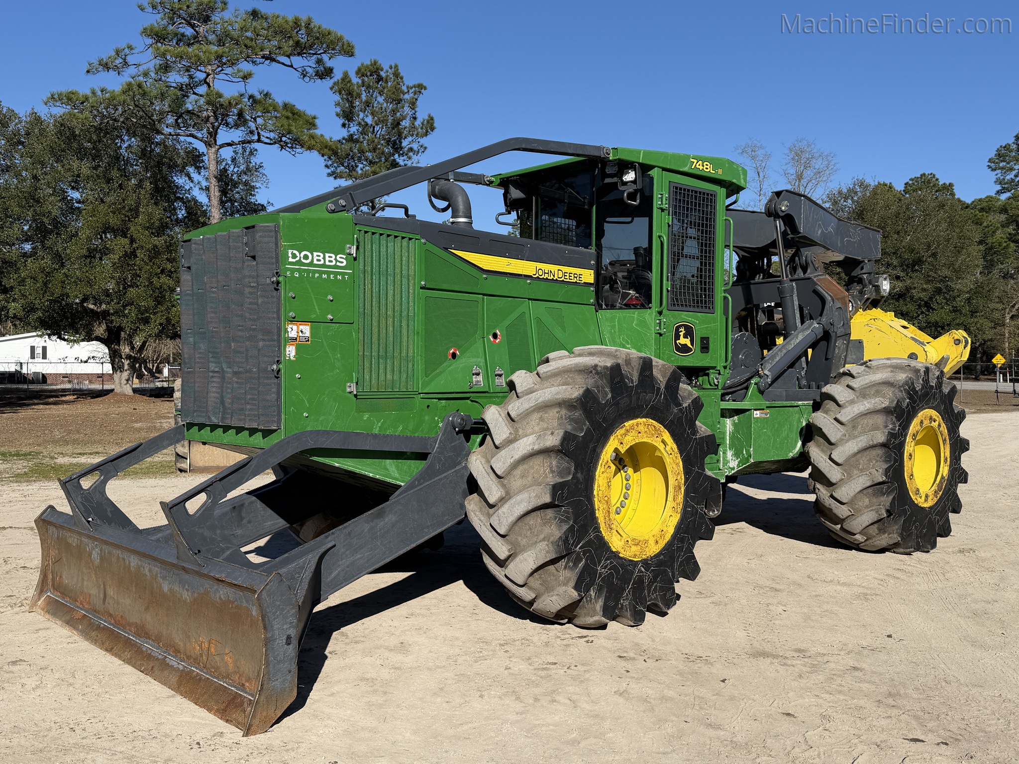 りりー 2023 John Deere 748L-II | Forestry Skidders | MachineFinder