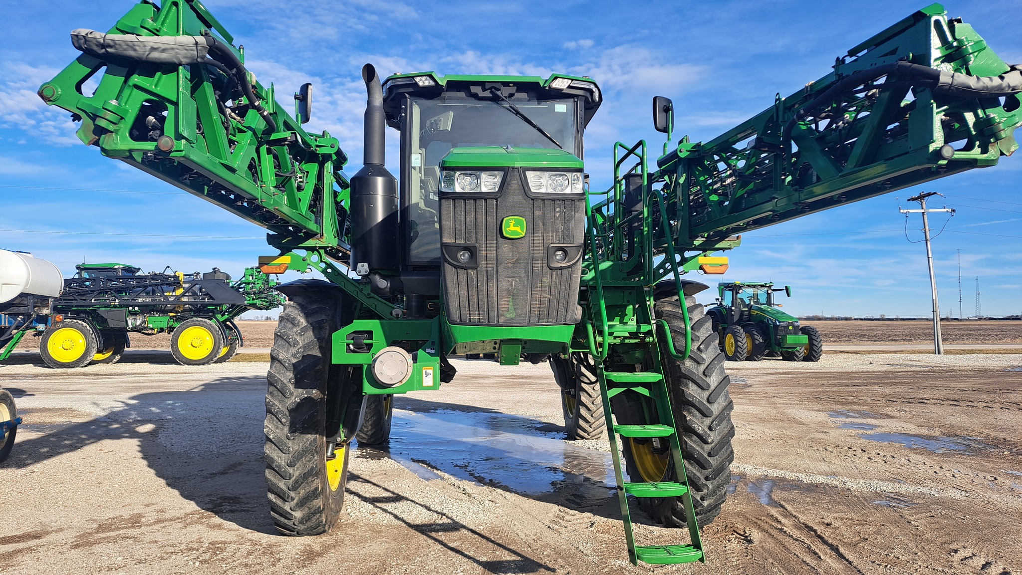  2023 John Deere 612R at Heritage Tractor in Galesburg, IL