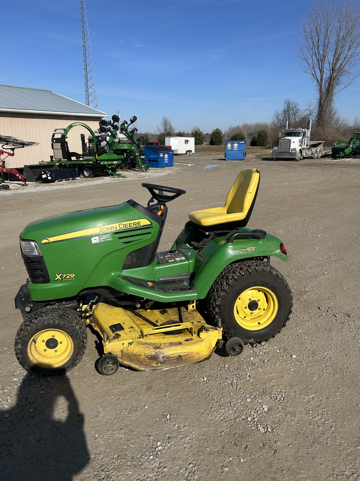 2008 John Deere X729 Image 7