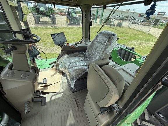 2025 John Deere 9R 590