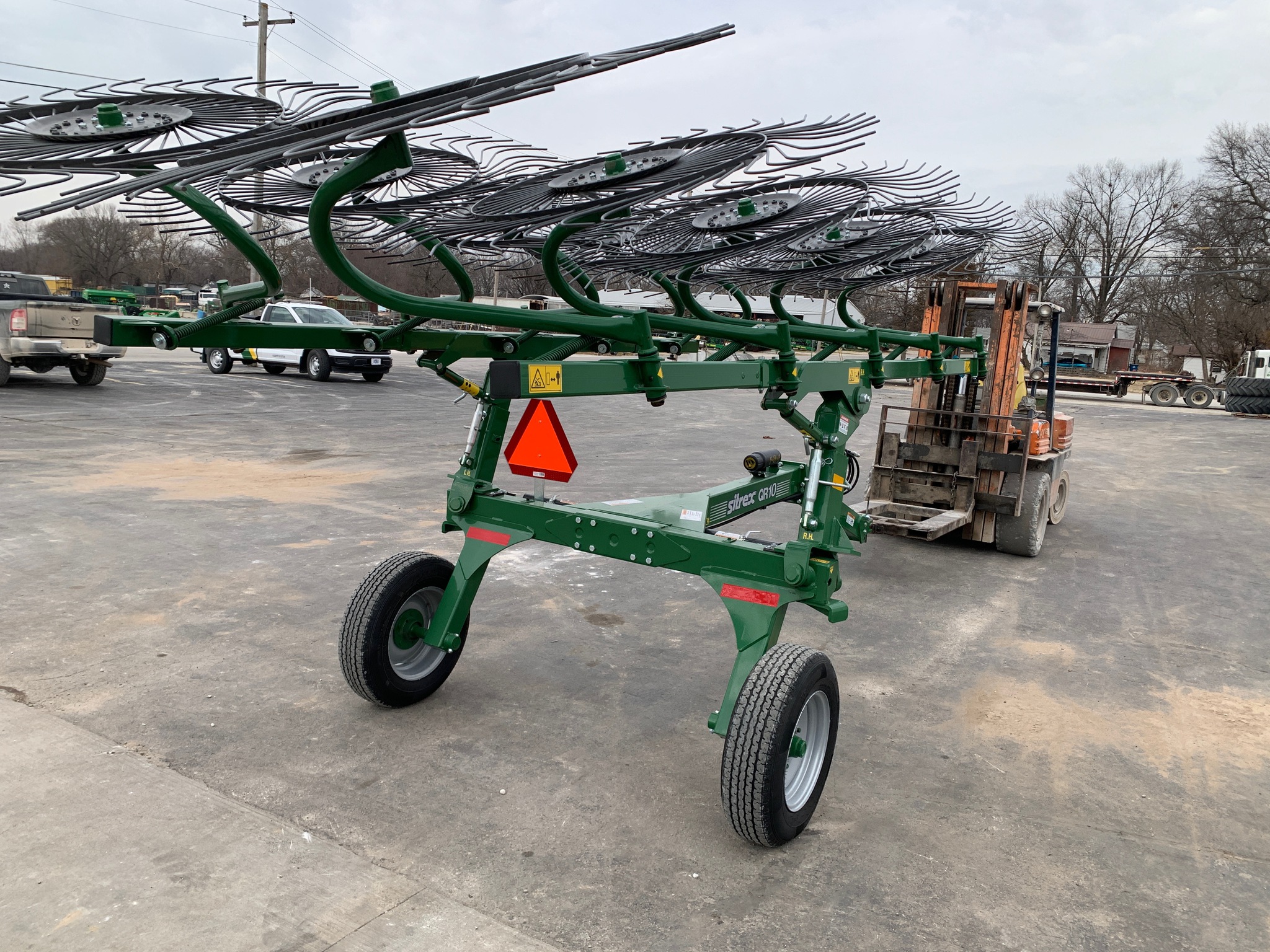  2025 Sitrex QR10 at Heritage Tractor in Lamar, MO