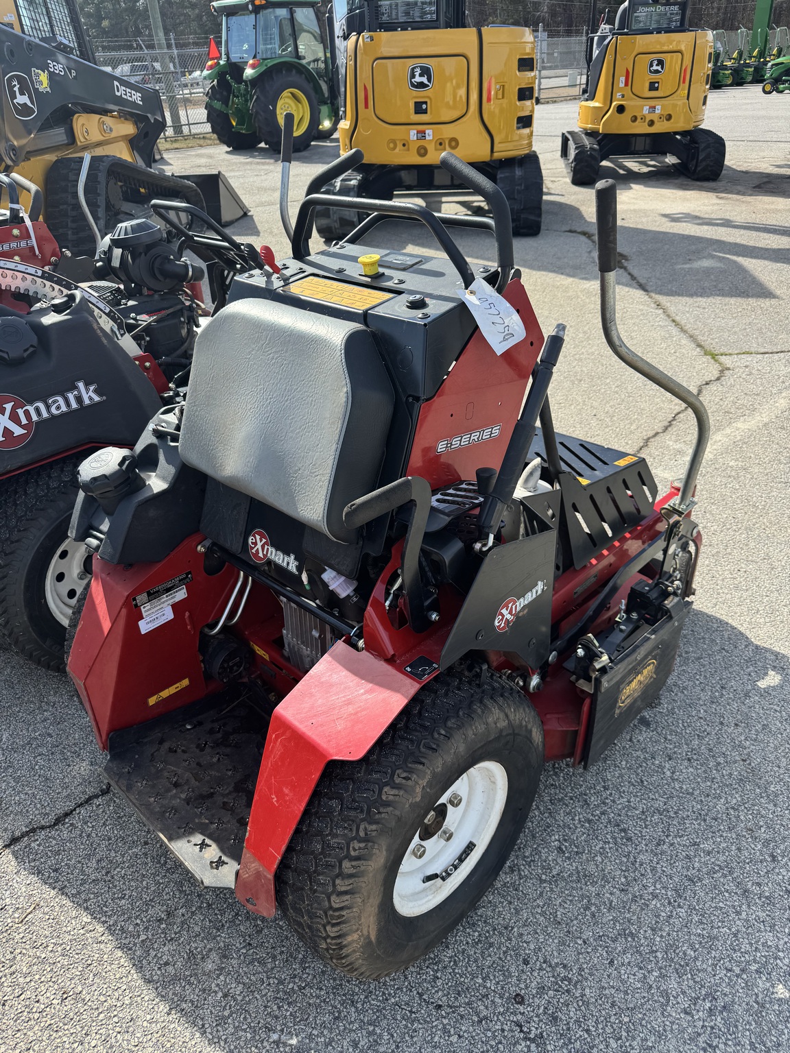 2025 Exmark VERTEX X Image 4