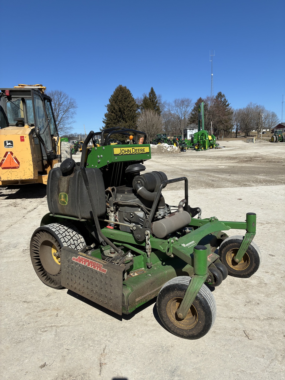 2021 John Deere 652R Image 3