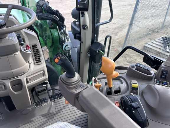 Used 2024 John Deere 6155M Row Crop Tractors at Horizon Ag & Turf in Barrhead, AB - Photo16