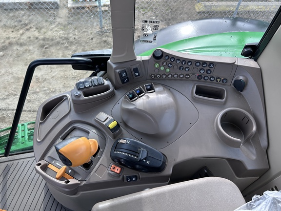Used 2024 John Deere 6155M Row Crop Tractors at Horizon Ag & Turf in Barrhead, AB - Photo15