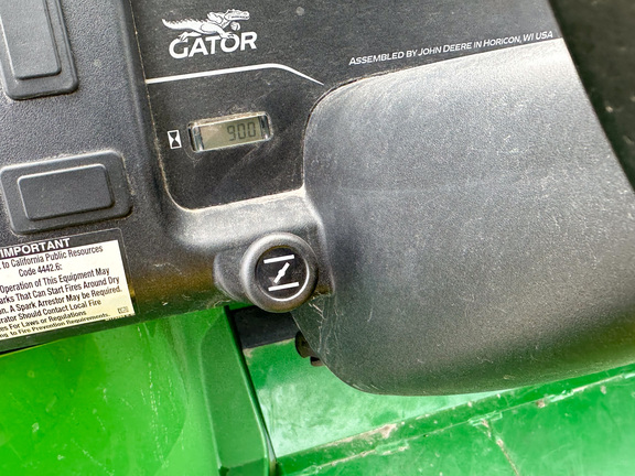 2025 John-Deere TX 4X2