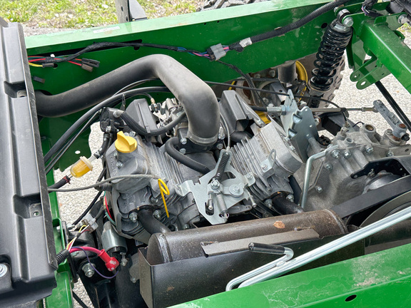 2025 John-Deere TX 4X2