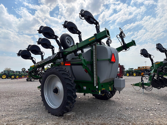 Used -- Unverferth NutriMax 1400 40' Nutrient Application at Koenig Equipment in Anna, OH - Photo2