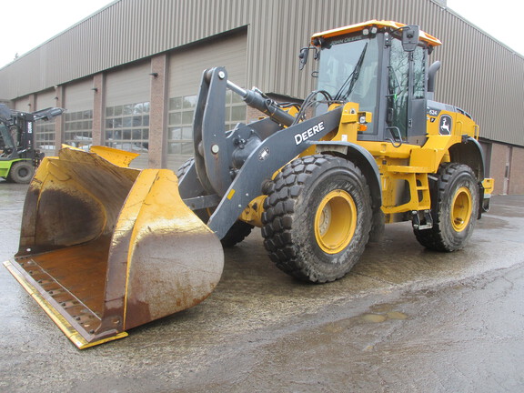 2024 John Deere 624 P