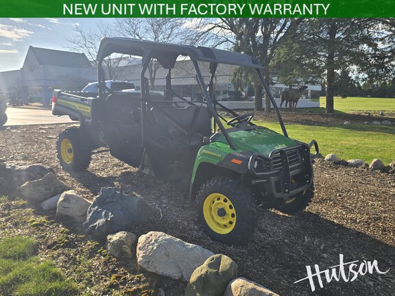 Photo of 2025 John Deere XUV 825M