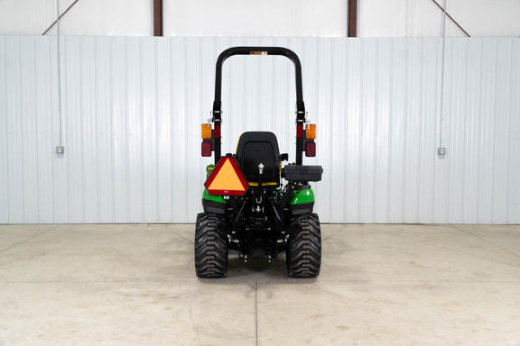 New In-Stock 2026 John Deere 1025R Compact Utility Tractors at Koenig Equipment in Tipp City, OH - Photo5