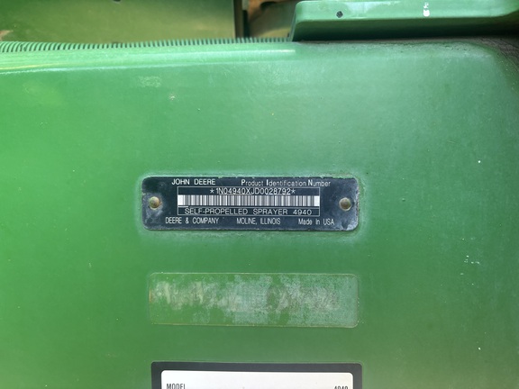 Photo of 2014 John Deere 4940