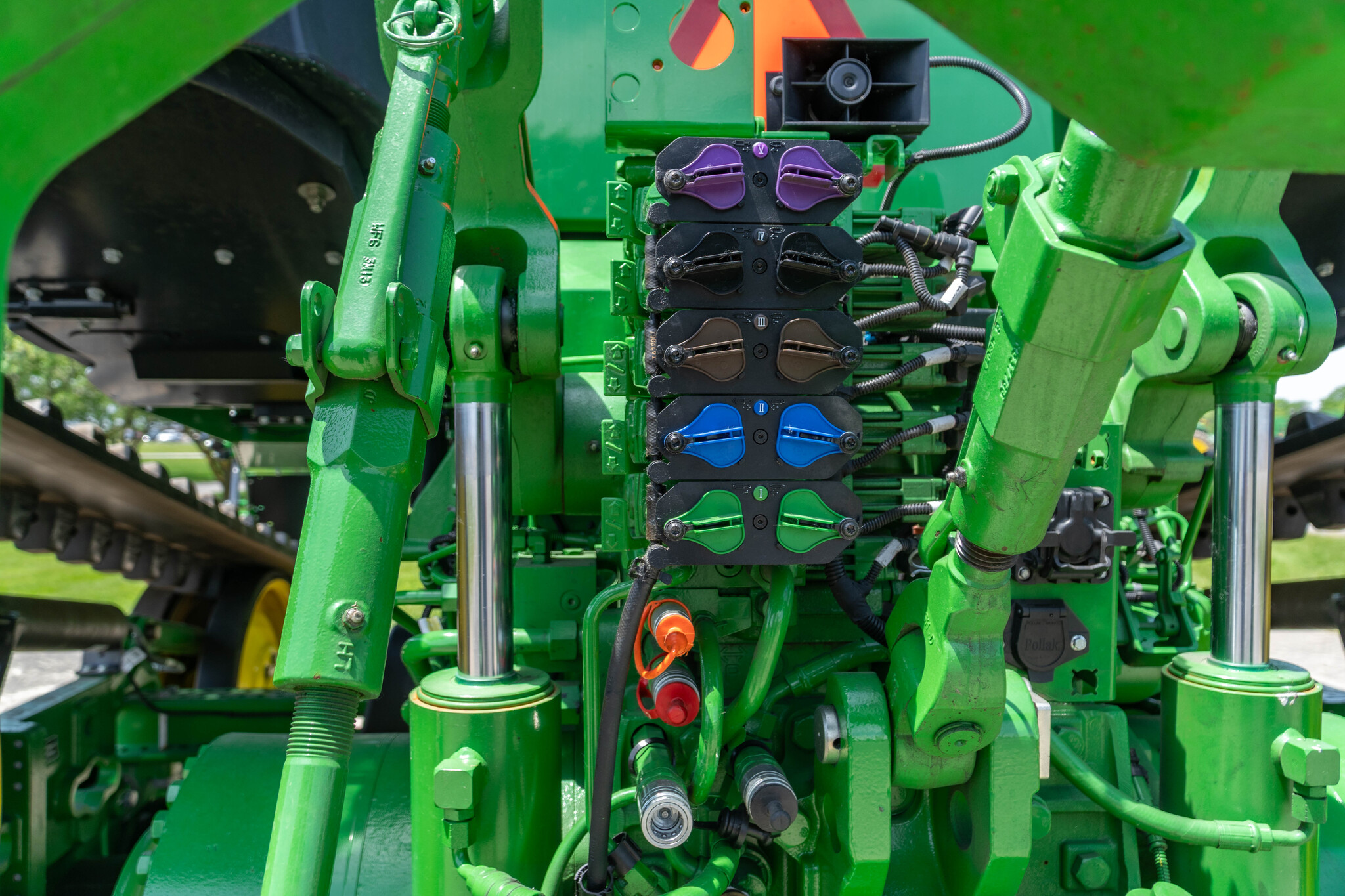 Used 2024 John Deere 8RT 370 Track Tractors at Koenig Equipment in Anna, OH - PhotoXL16