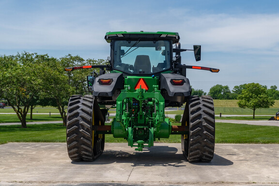 Used 2024 John Deere 8RT 370 Track Tractors at Koenig Equipment in Anna, OH - Photo3