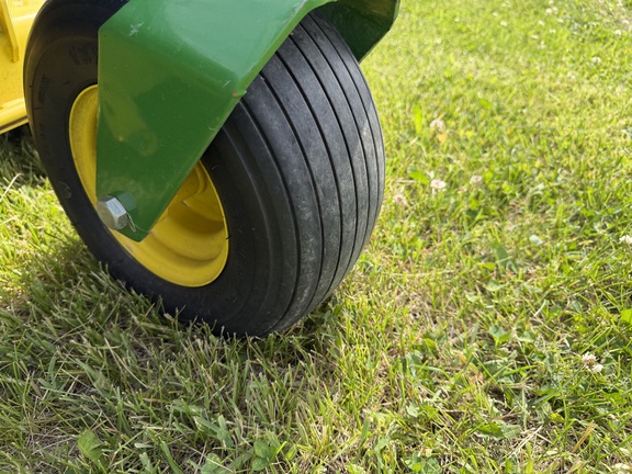 2021 John Deere Z545R - Photo9