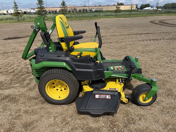 2021 John Deere Z545R - Photo2