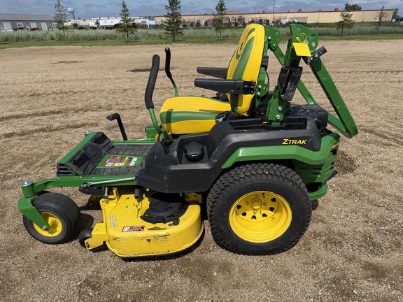 2021 John Deere Z545R - Photo6
