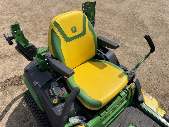 2021 John Deere Z545R - Photo19