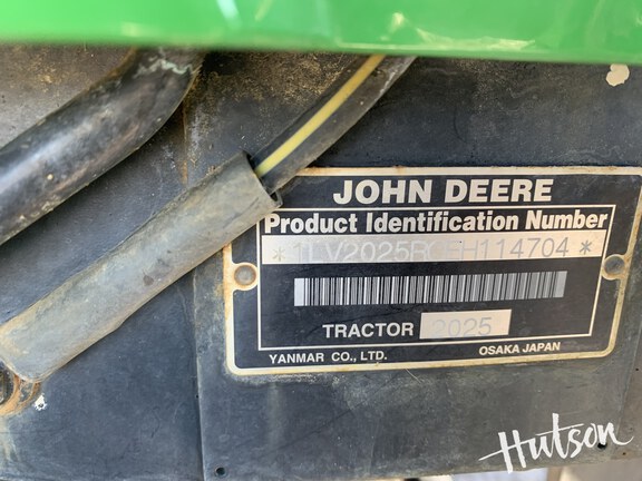 Photo of 2014 John Deere 2025R