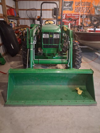 Photo of 2008 John Deere 5103