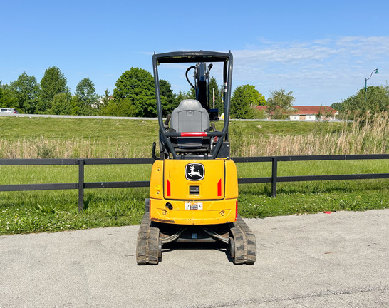 2022 John-Deere 17G