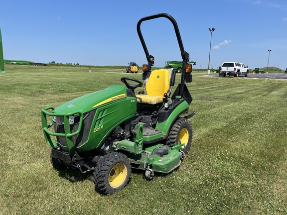 John Deere 1025R
