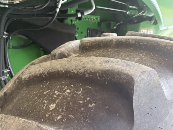Photo of 2024 John Deere S780