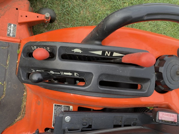  Kubota BX2370 - Photo11