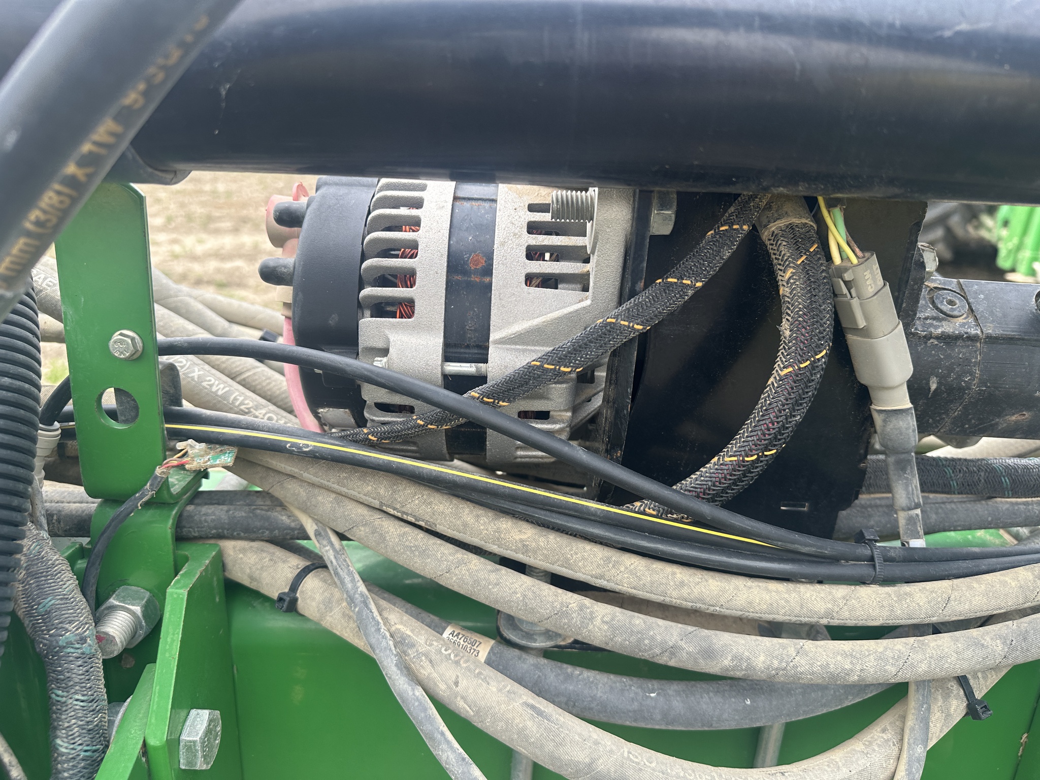 2015 John Deere 1775NT Image 8