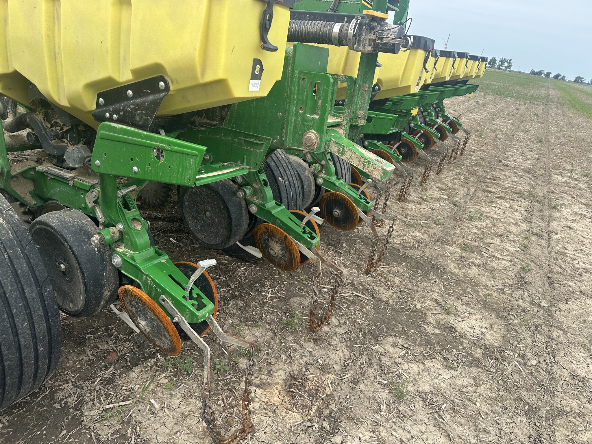 2015 John Deere 1775NT Image 11