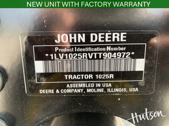 Photo of 2026 John Deere 1025R