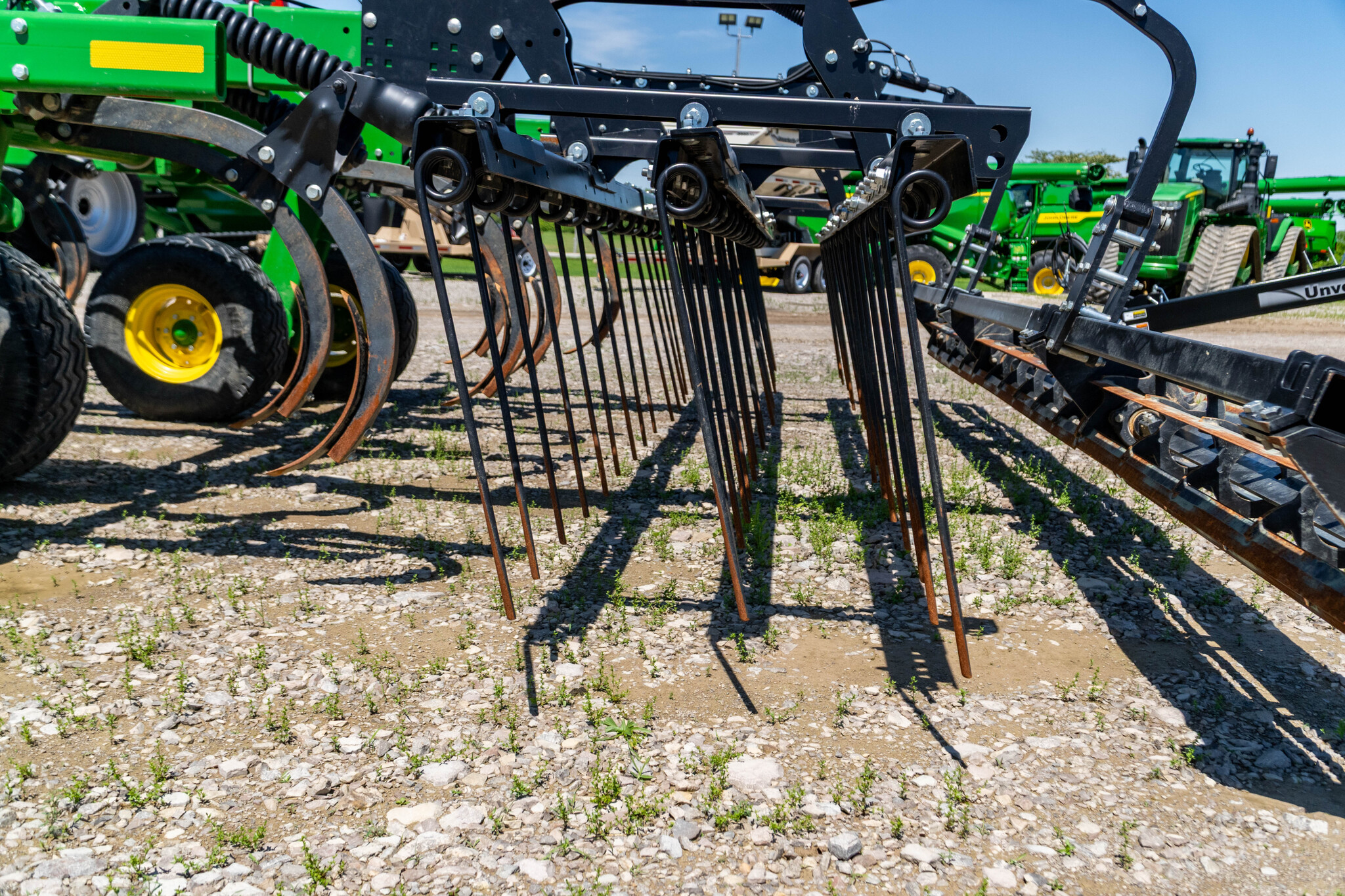 New In-Stock 2025 John Deere CC13 Chisel Plows at Koenig Equipment in Anna, OH - PhotoXL19