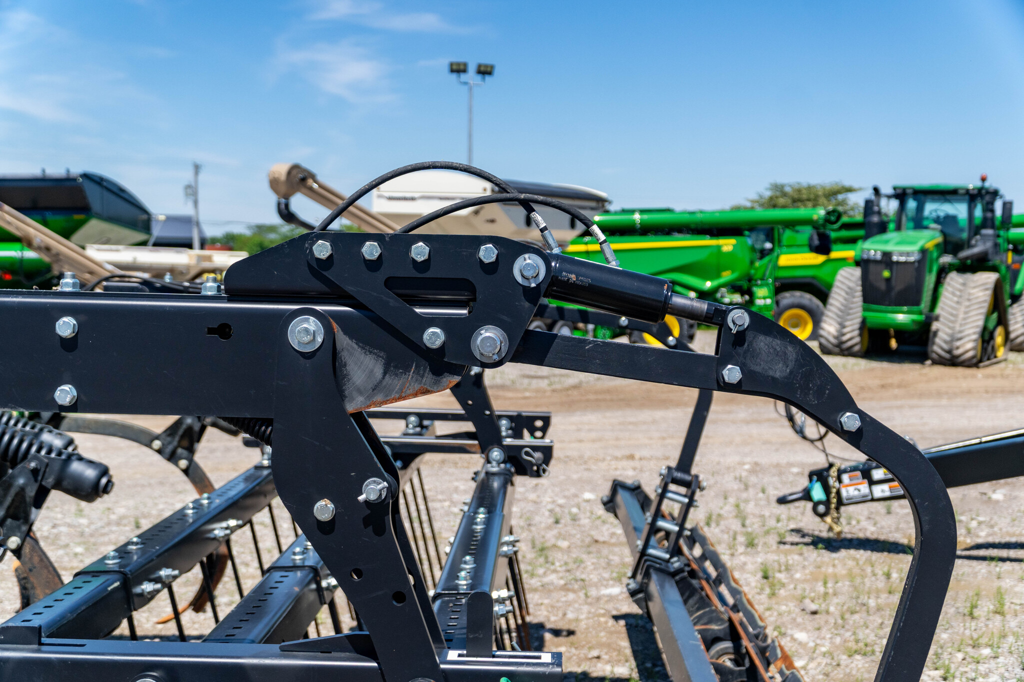 New In-Stock 2025 John Deere CC13 Chisel Plows at Koenig Equipment in Anna, OH - PhotoXL24