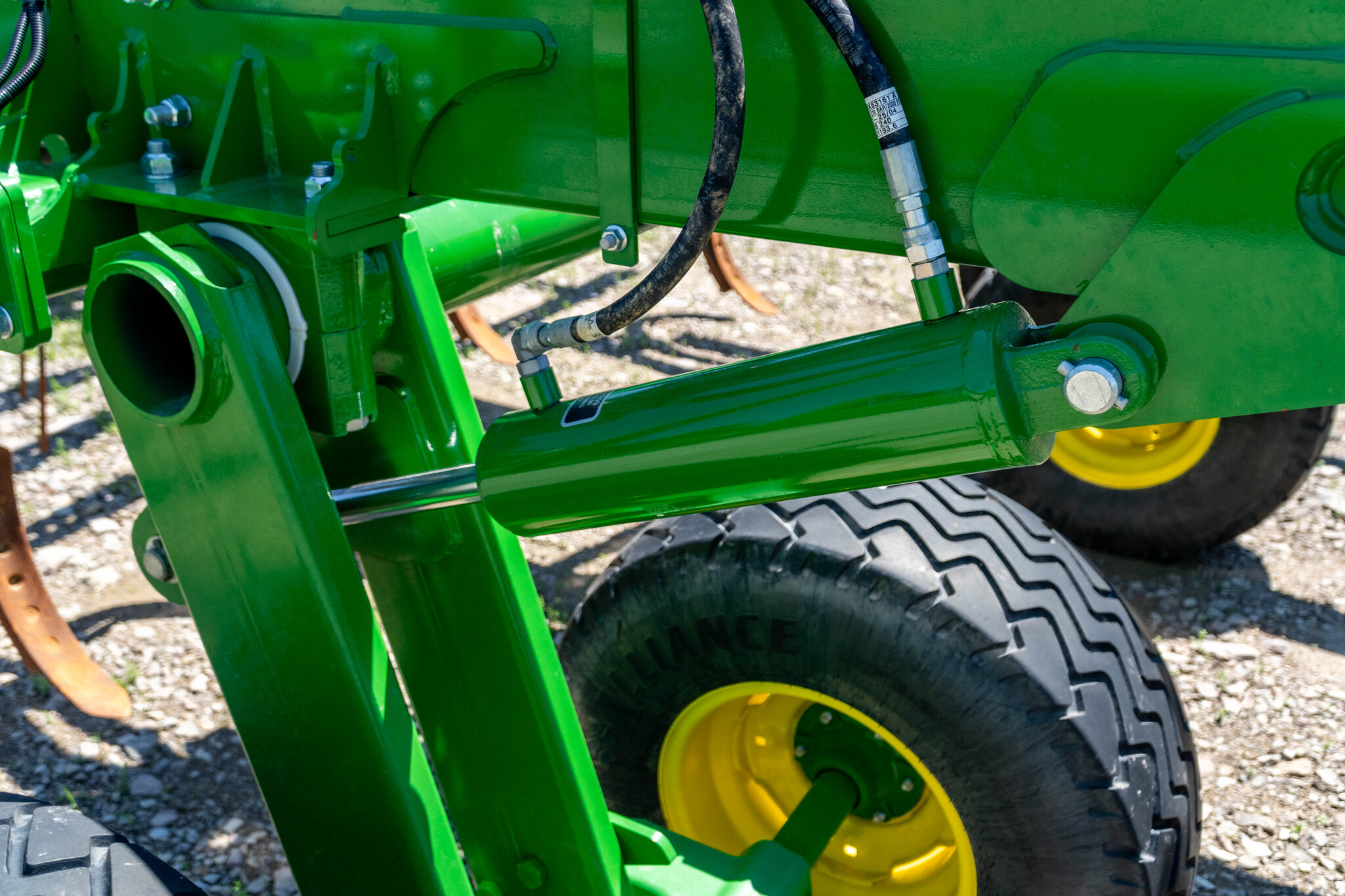 New In-Stock 2025 John Deere CC13 Chisel Plows at Koenig Equipment in Anna, OH - PhotoXL27