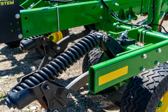 New In-Stock 2025 John Deere CC13 Chisel Plows at Koenig Equipment in Anna, OH - Photo26