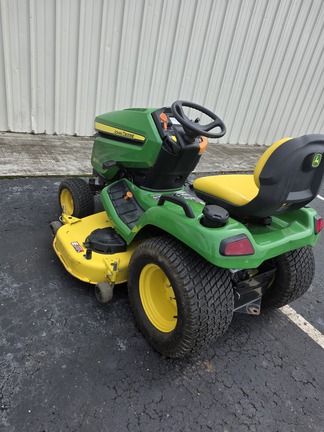 2019 John Deere X570
