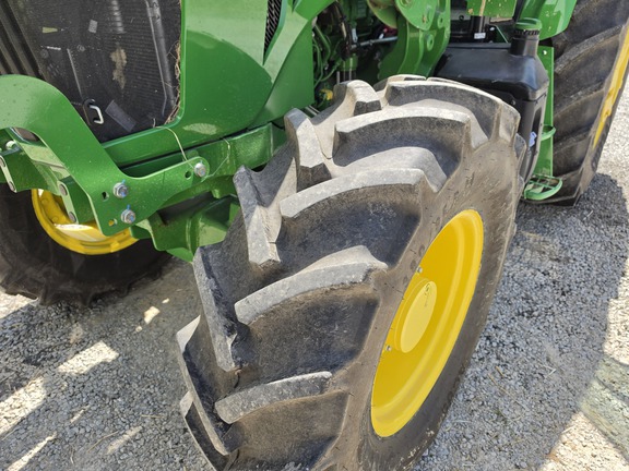 2024 John-Deere 6105E